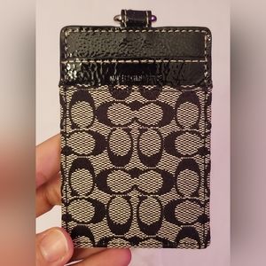 Coach 64922E Signature Logo Black Leather ID Badge Lanyard- NEW NWT